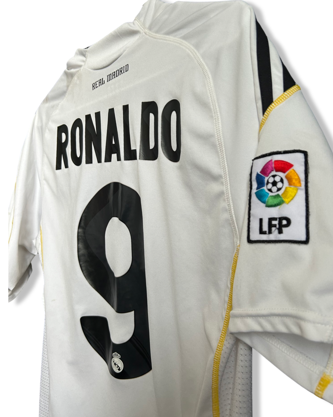 Real Madrid 2009/2010 Home Shirt, #9 Cristiano Ronaldo