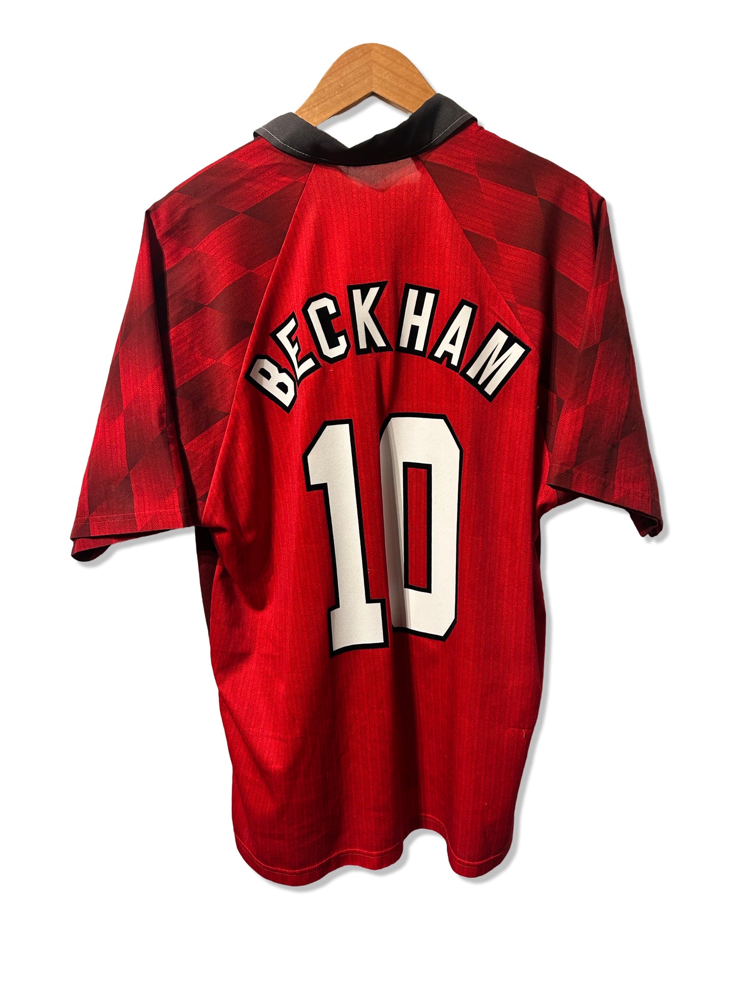 Manchester United 1996-97 Home Shirt, #10 David Beckham - L