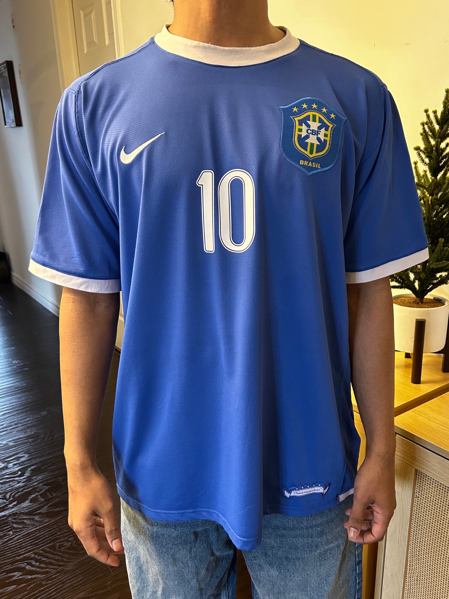 Brazil 2006 Away Shirt, #10 Ronaldinho - L