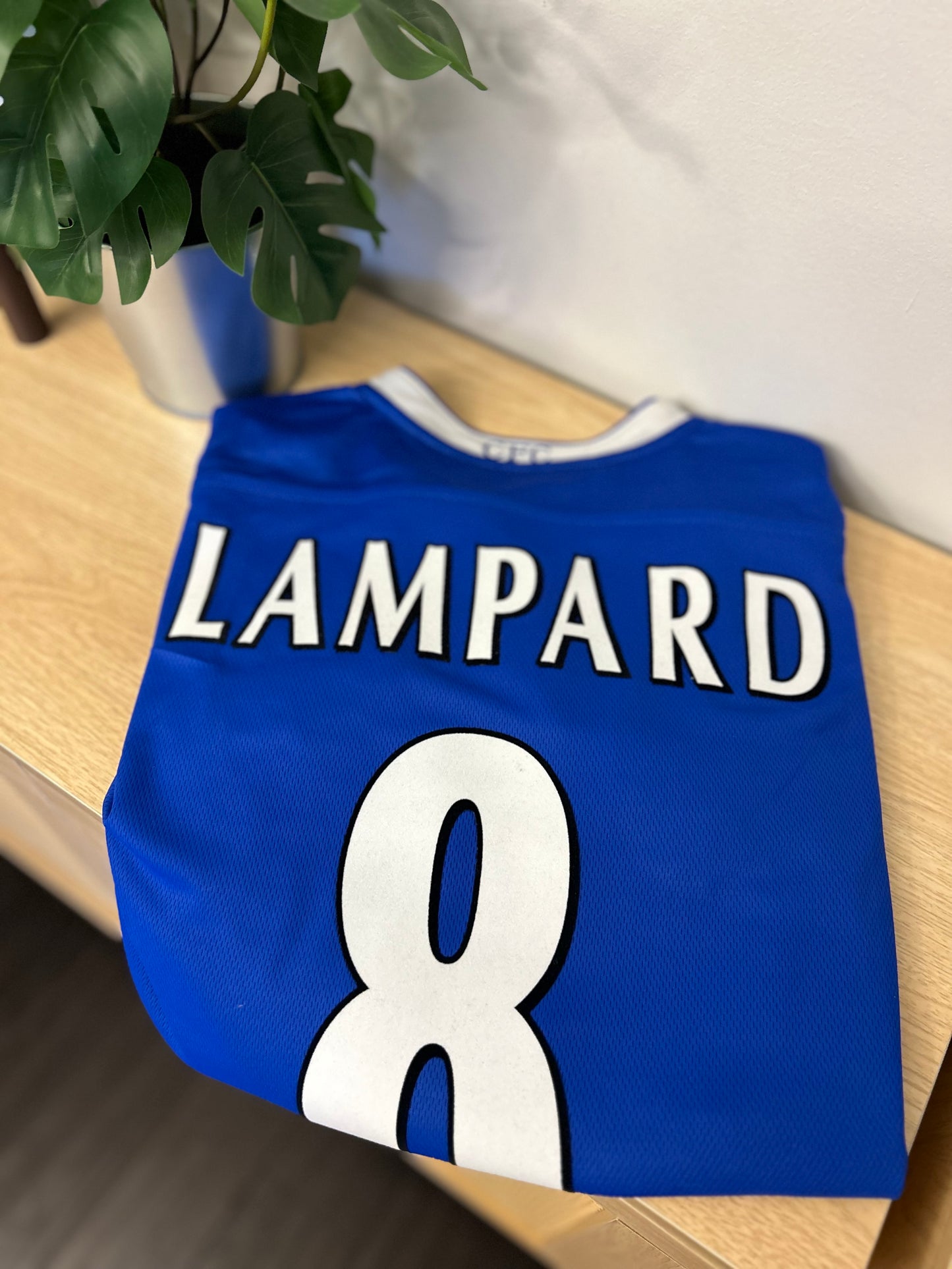 Chelsea FC 2004-05 Home Shirt, #8 Frank Lampard - M