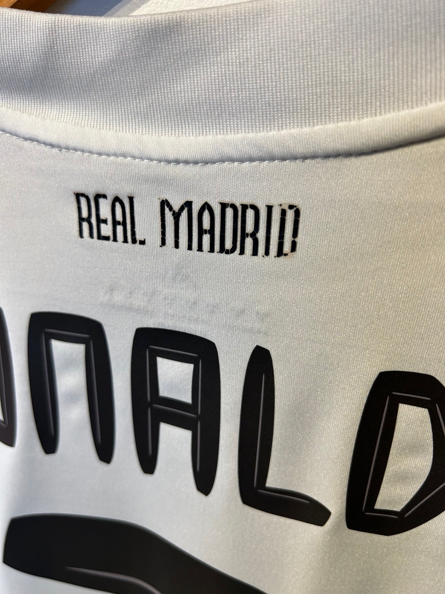 Real Madrid CF 2010-11 Home Shirt, #7 Cristiano Ronaldo - M