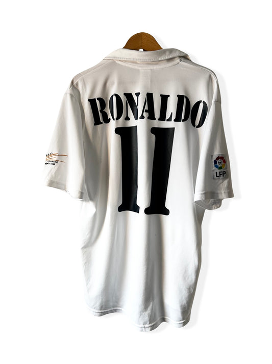 Real Madrid 2002-03 Home Shirt, #11 Ronaldo Nazario - L