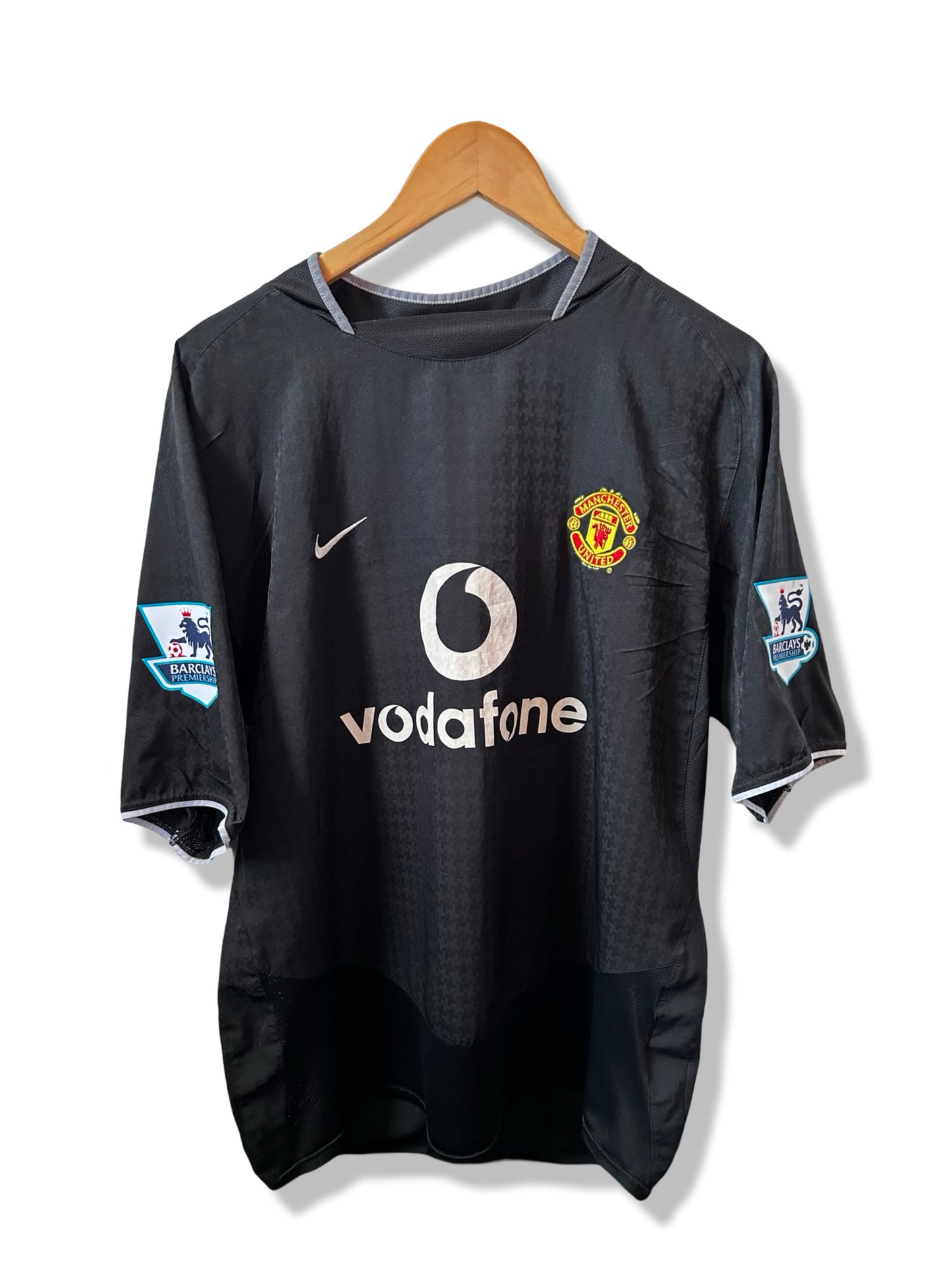 Manchester United 2003-05 Away Shirt, #16 Roy Keane - M