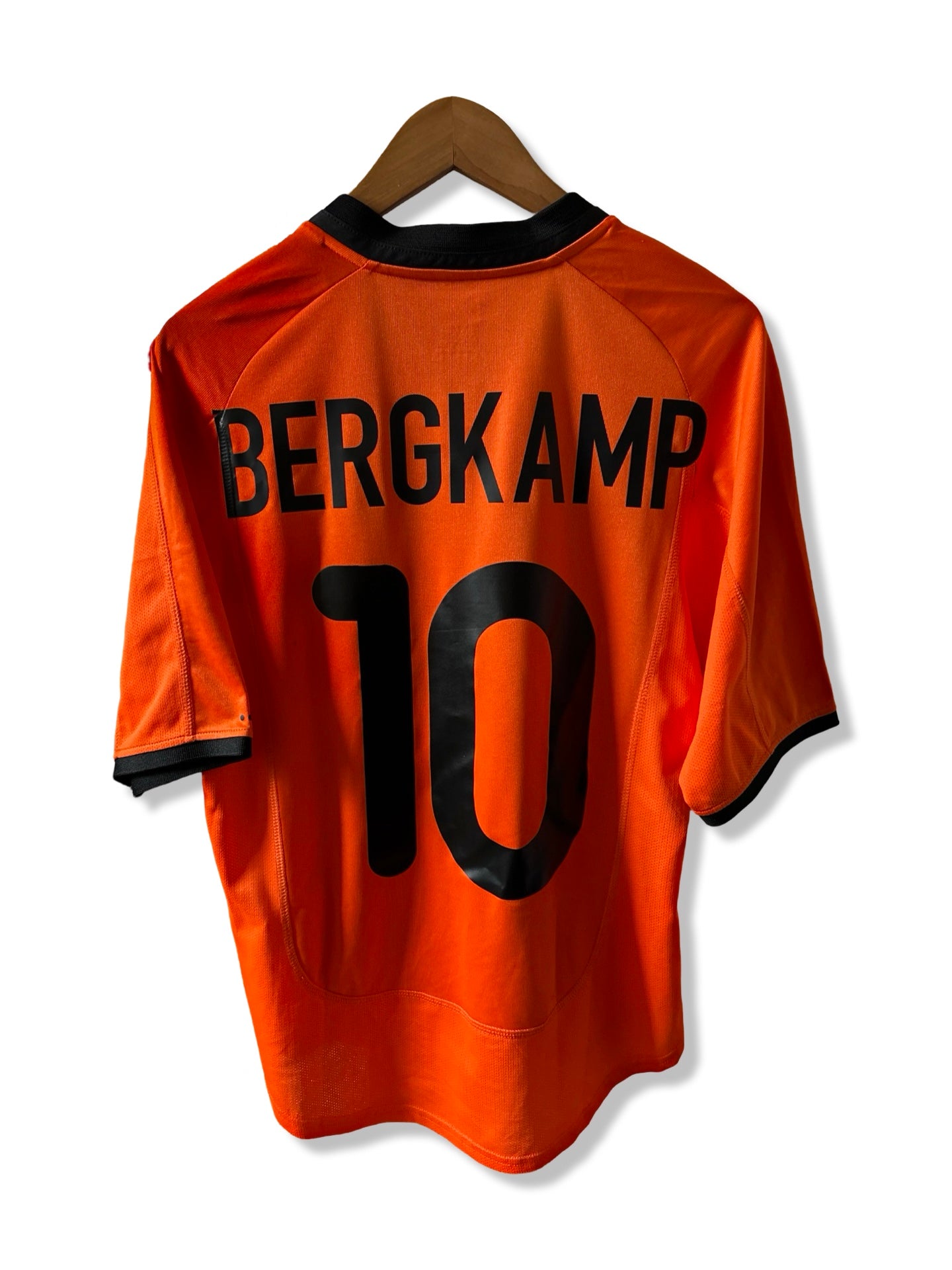 Netherlands 2000 Home Shirt, #10 Dennis Bergkamp - S