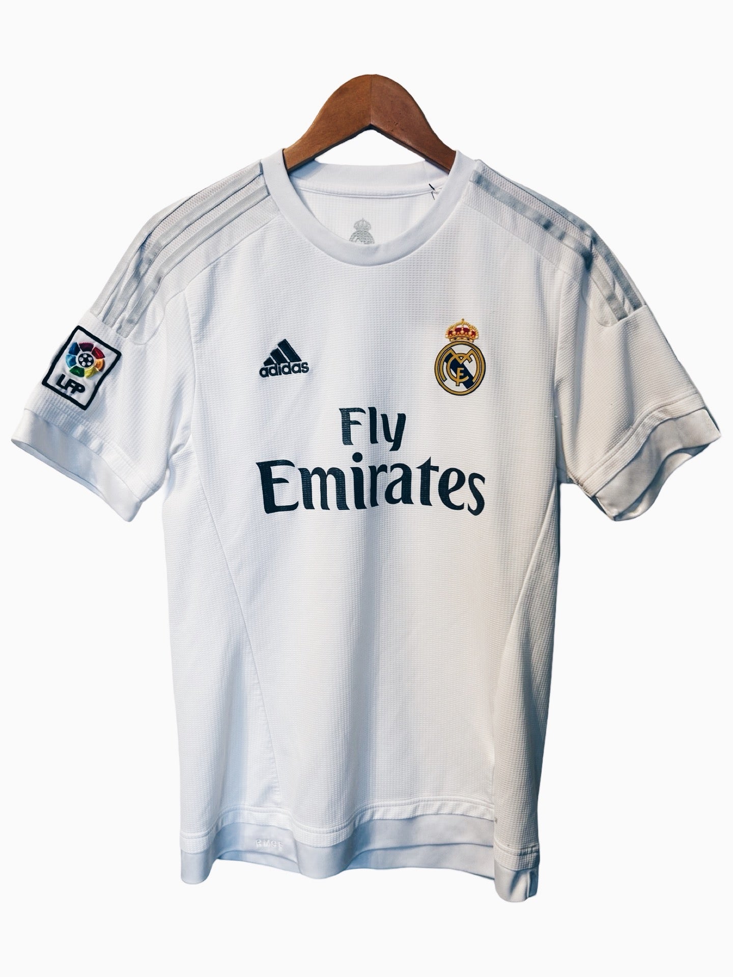 Real Madrid 2015-16 Home Shirt, #7 Cristiano Ronaldo - M