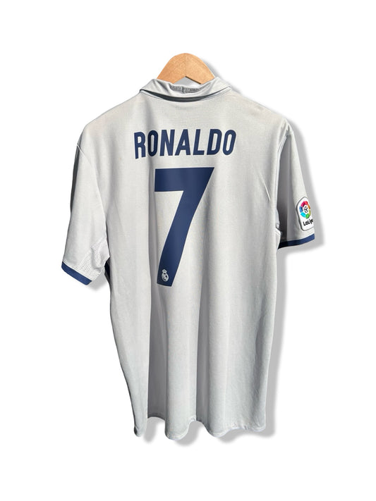 Real Madrid 2016-17 Home Shirt, #7 Cristiano Ronaldo - L