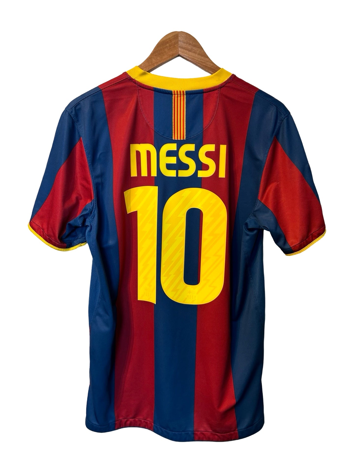 FC Barcelona 2010-11 Home Shirt, #10 Lionel Messi - M