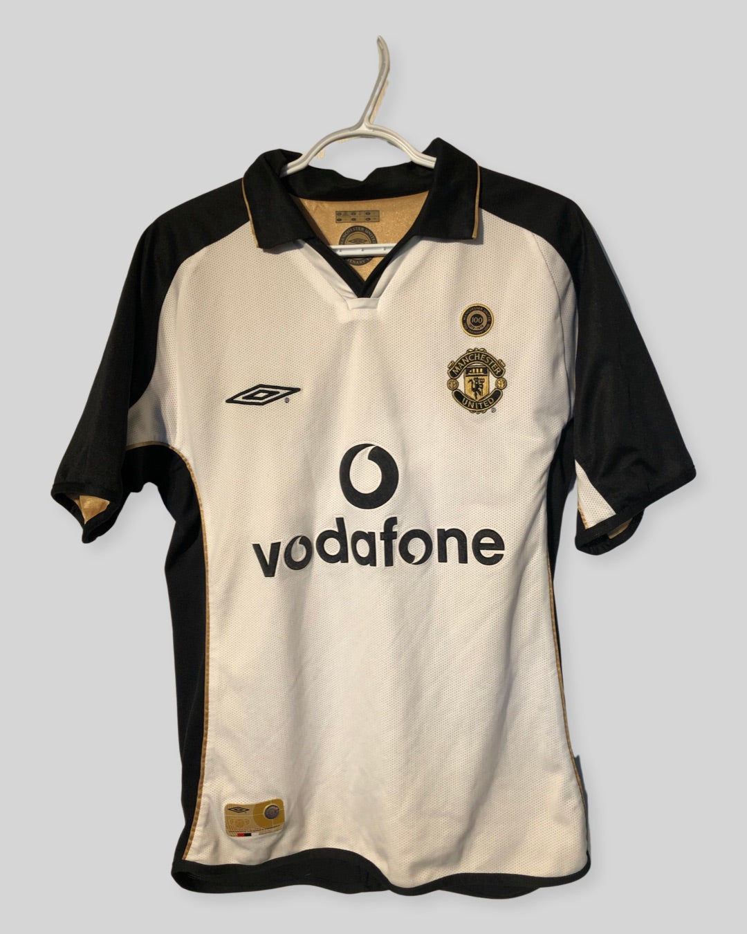 Manchester United 2001-02 'Centurion' Shirt #16 KEANE